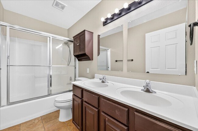 Building Photo - 7414 Lake Micala Dr