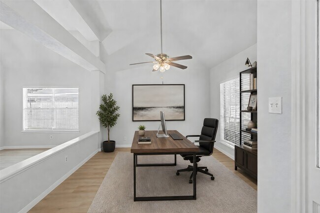 Building Photo - 4351 Palmer Plantation Dr