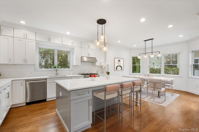 Building Photo - 109 Lee Rd