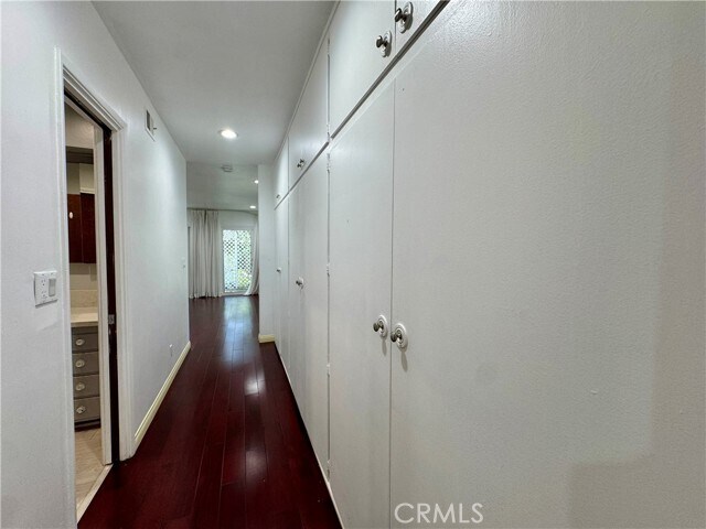 Building Photo - 3030 San Juan Dr