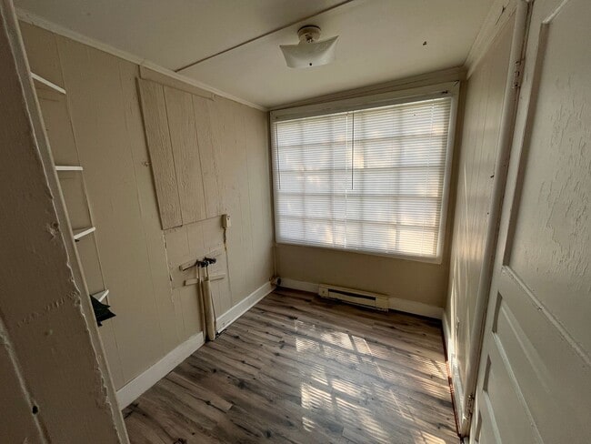 Building Photo - One Level House off Campbell Avenue