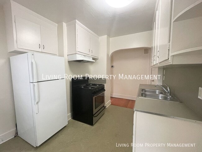 Building Photo - 1309 SE Pine St