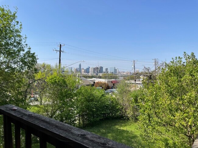 Building Photo - 1601 Taylor Gaines St
