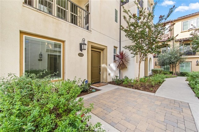 Building Photo - 6331 Pacific Wy