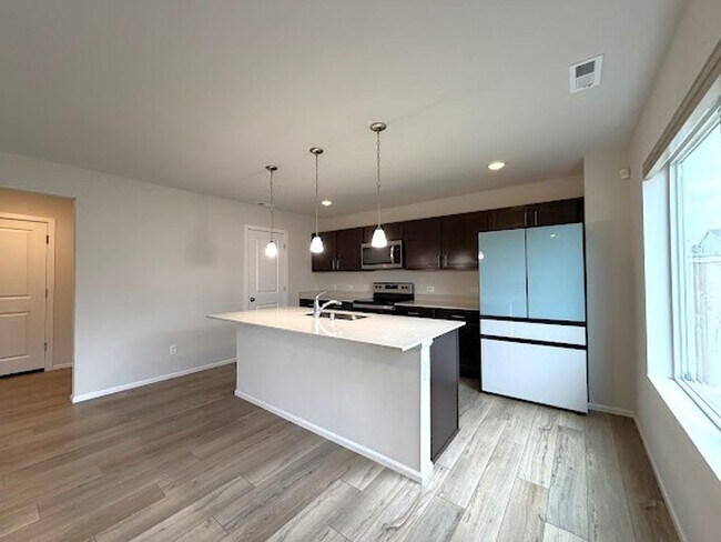 Building Photo - A Perfect Blend of New & Timeless – 4BR, 3...