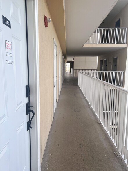 Self check-in with the keypad. Elevators just a few steps from unit! - 10625 Front Beach Rd