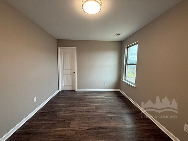 Building Photo - 9678 Ryder Spgs Dr