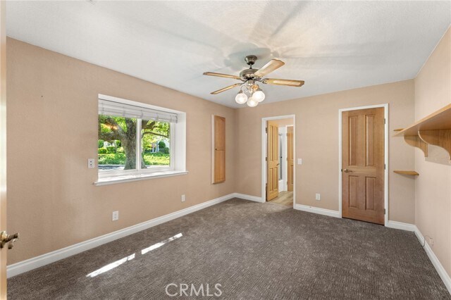Building Photo - 36608 Oak Ridge Dr