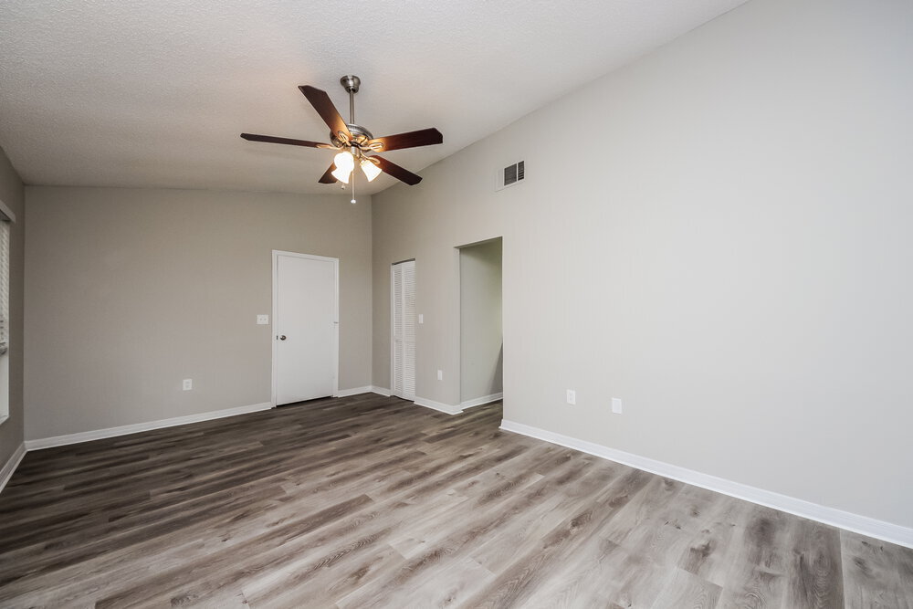 Building Photo - 610 N Delmonte Ct