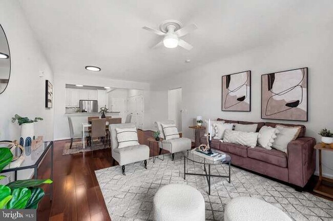Building Photo - 625 Quarry View Ct
