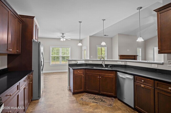 Building Photo - 514 Aberdineshire Ct