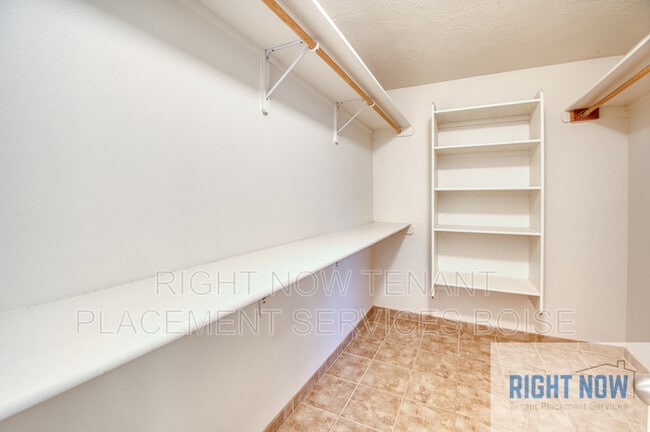 Building Photo - 4141 W Patel Dr