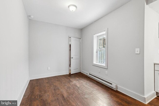 Building Photo - 2305 N College Ave