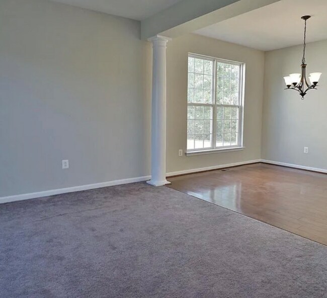 Building Photo - 46123 Gooseneck Dr