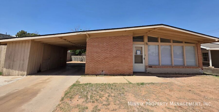 Building Photo - 3202 W Illinois Ave