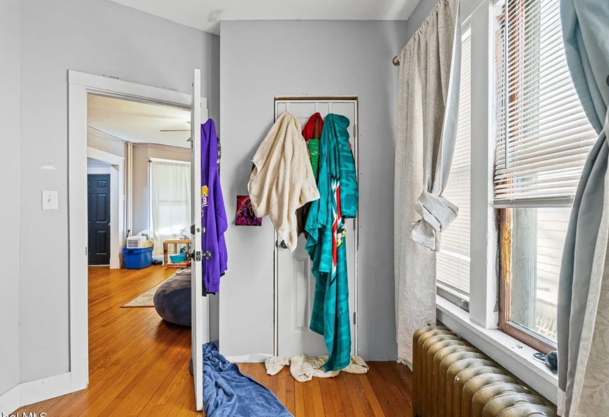 Building Photo - 569 Washington Ave