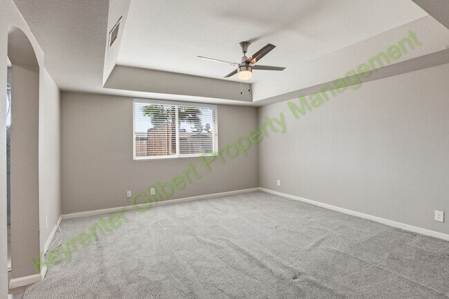 Building Photo - Charming Gilbert Home with Pool and Spacio...