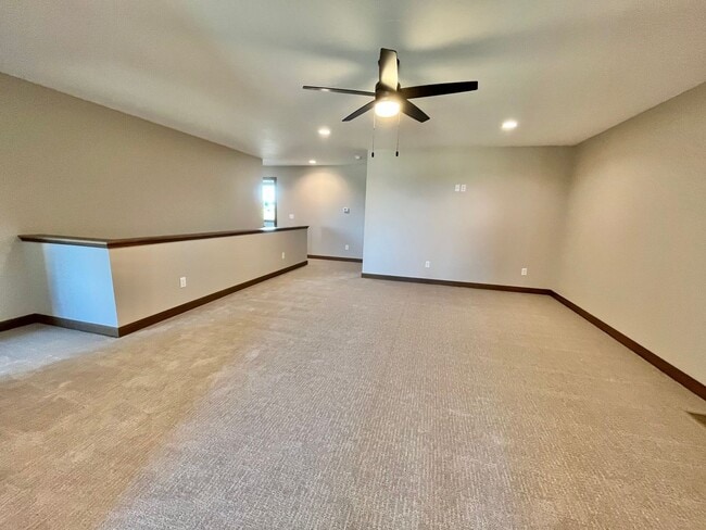 Building Photo - Stunning Recently Constructed 4 Bed/2.5 Bath Twinhome!