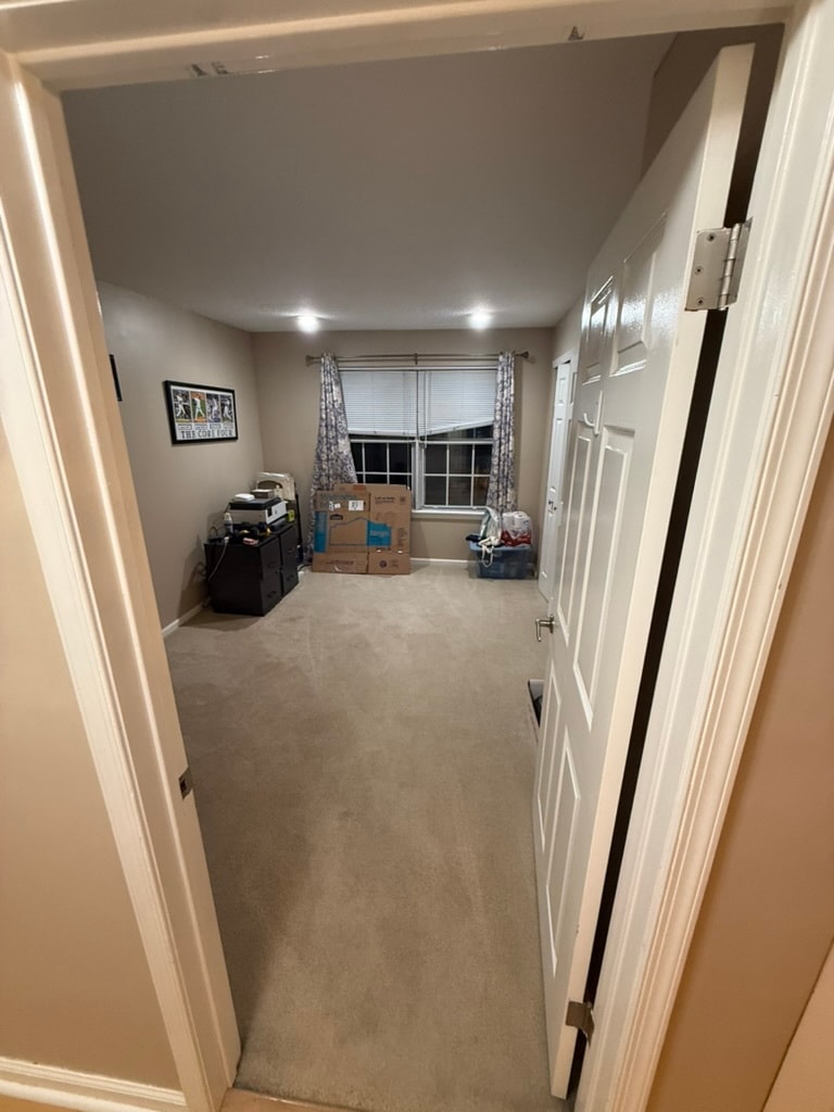 Building Photo - 955 Juniper Way