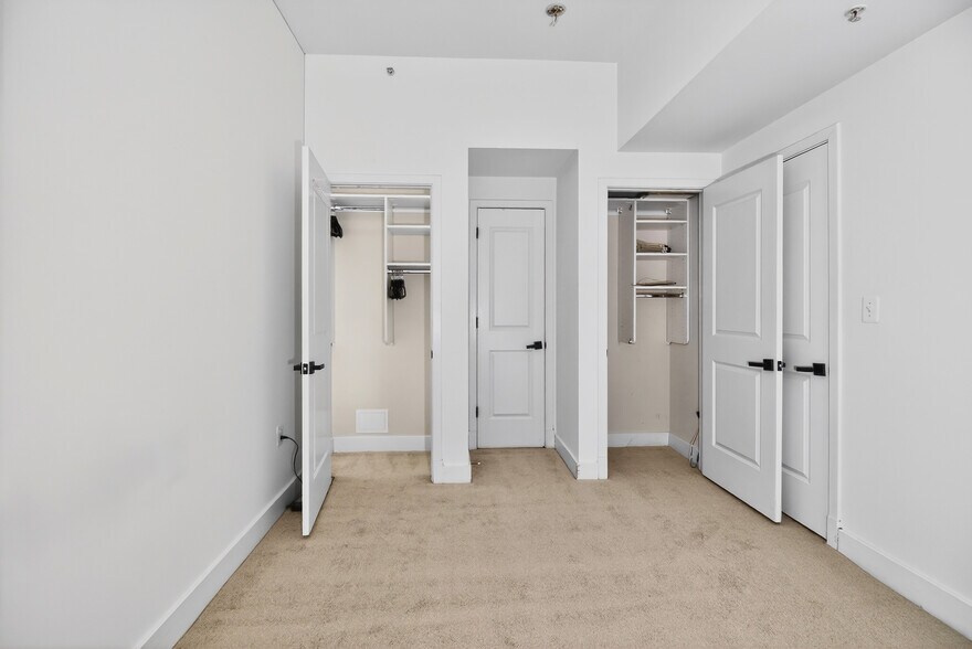 Building Photo - 1211 13th St NW