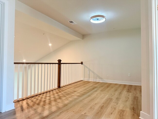 Building Photo - Coastal Luxury Living in River Run – Minut...