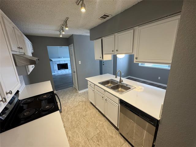 Building Photo - 1227 Brittany Way