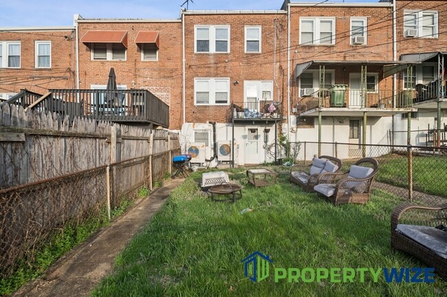 Building Photo - 5961 Benton Heights Ave