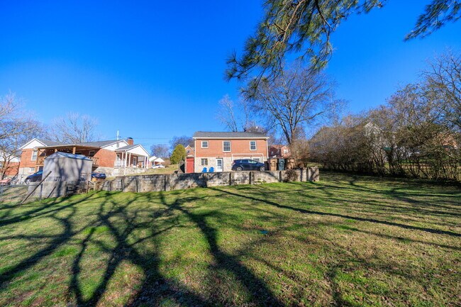 Building Photo - **NOW AVAILABLE, SHORTER LEASE TERM OPTION...