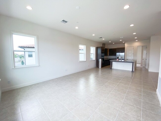 Building Photo - Townhouse in Lake Nona "Eagle Creek" for Rent