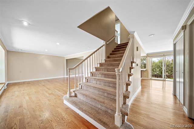 Building Photo - 6521 S Pontiac Ct