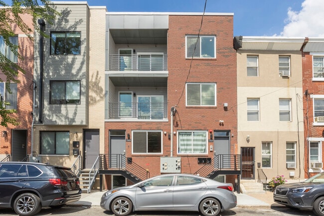 Building Photo - 1909 E Huntingdon St