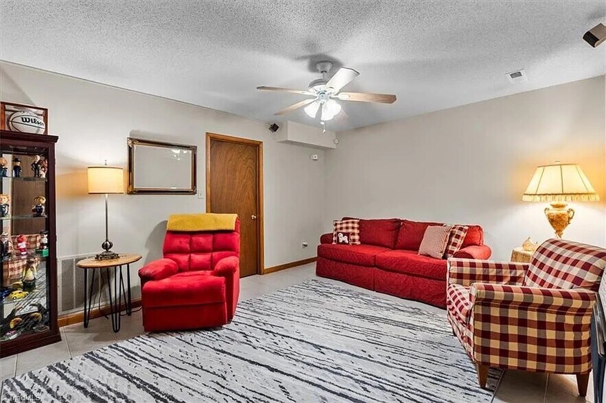 Building Photo - 5021 Mereworth Ct