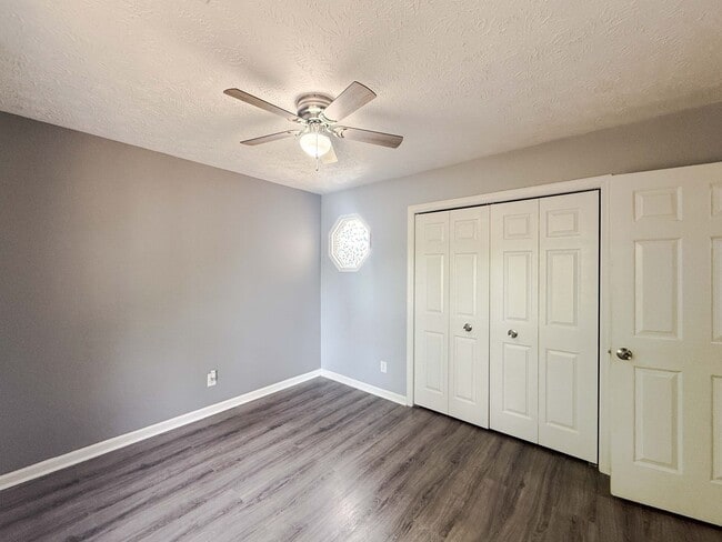 Building Photo - 3446 Sandystone Cir