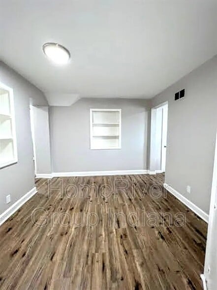 Building Photo - 226 Clay St