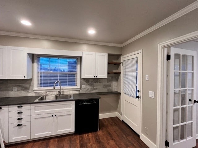 Front Door/Kitchen Entry - 1416 Main St