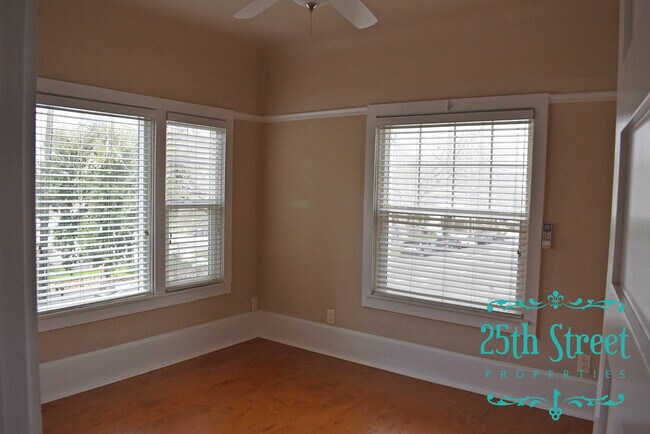 Building Photo - 801 F St Apartments