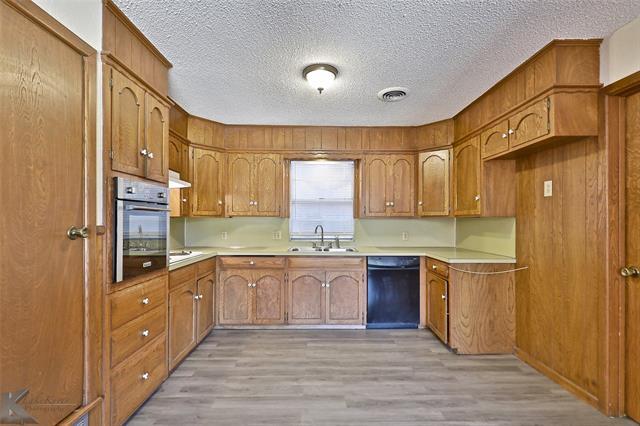 Building Photo - 3718 Brookhollow Dr