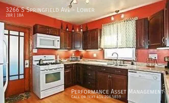 Building Photo - Bright 2-Bed Lower Unit Hardwood Floors, B...