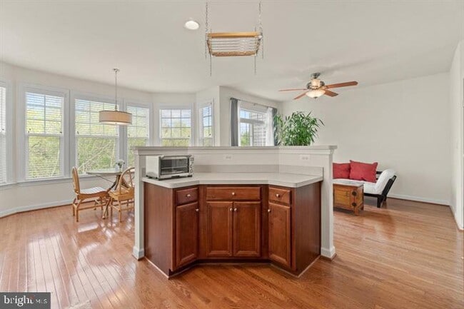 Building Photo - 14160 Catbird Dr