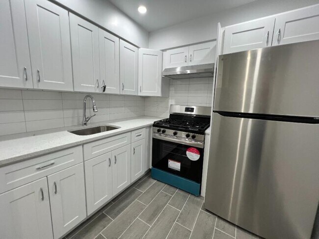 Primary Photo - 1 bedroom in WOODSIDE NY 11377