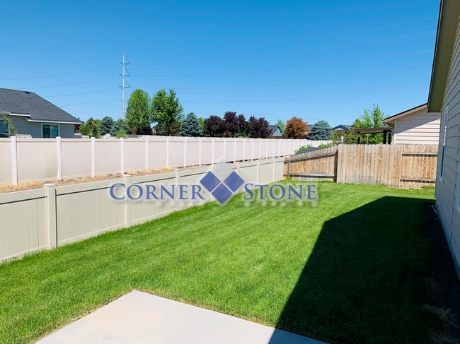 Building Photo - Great Home Near Settlers Park!