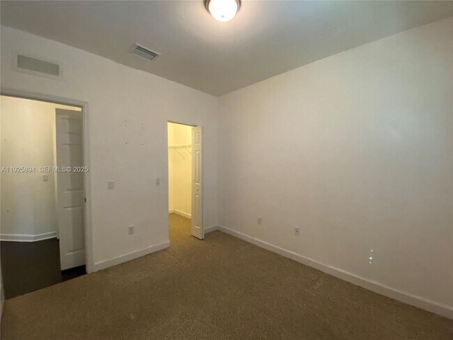 Building Photo - 210 NW 109th Ave