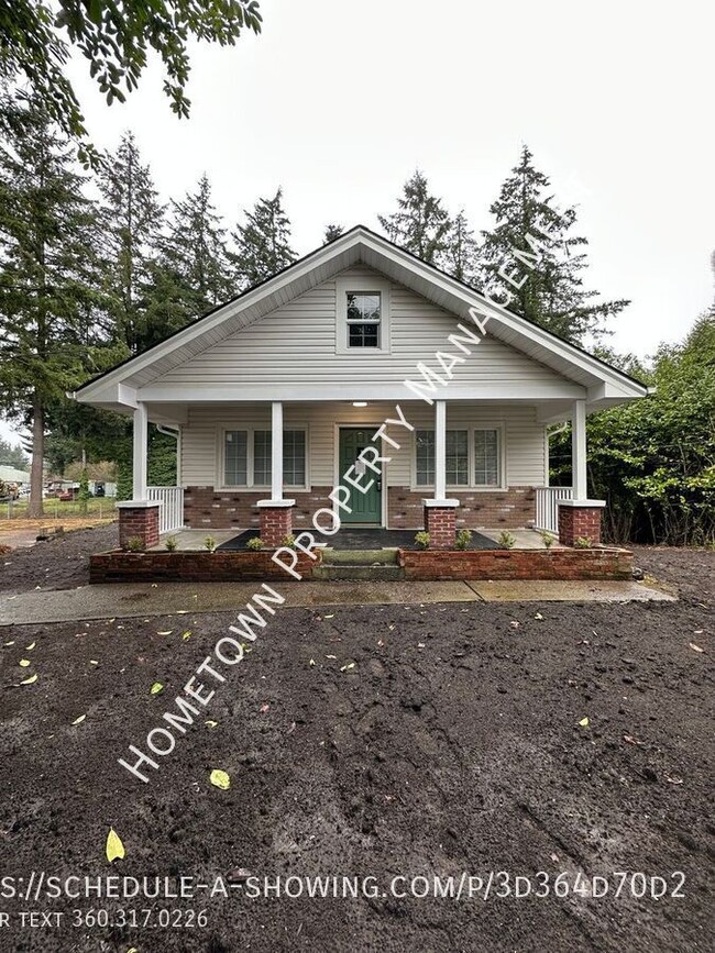 Building Photo - Remodeled 2 Bedroom Home - Available NOW!