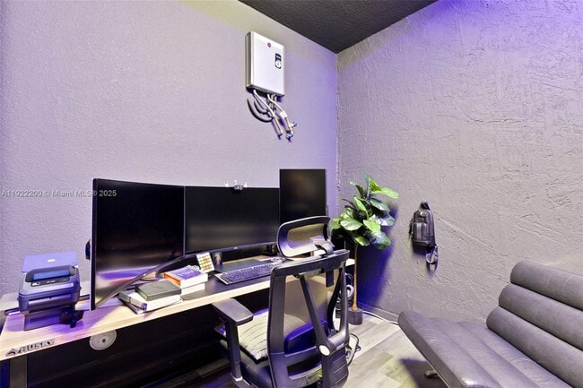 Building Photo - 15070 SW 119th Ln