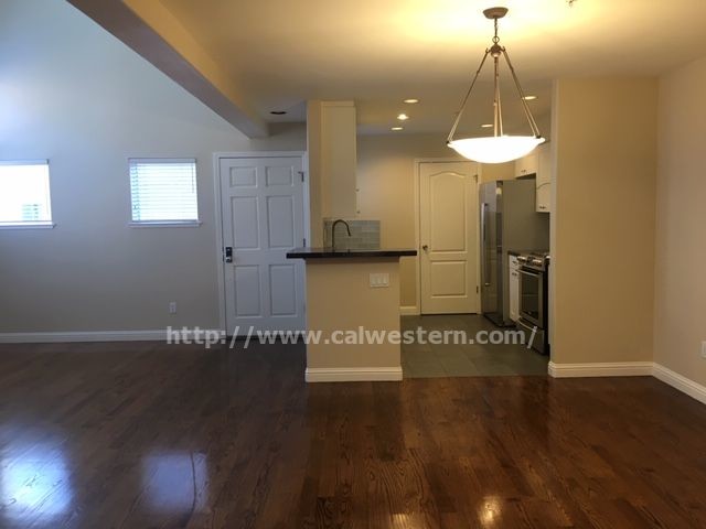 Building Photo - 981 Asilomar Terrace