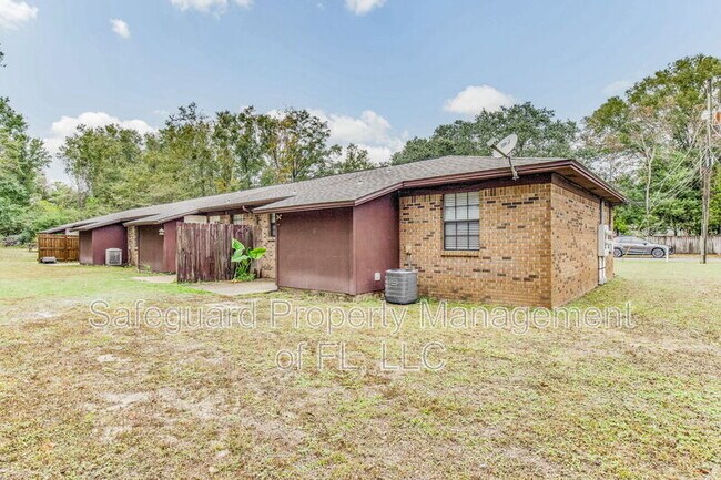 Building Photo - 4173 Ravenwood Dr