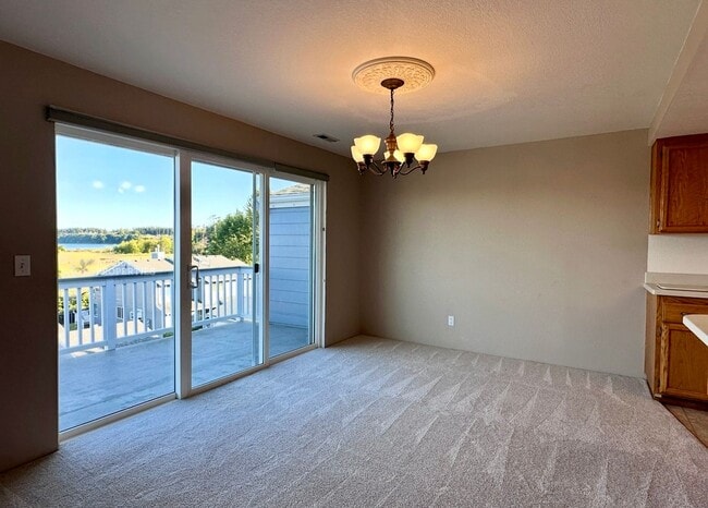 Building Photo - 31080 State Rte 20