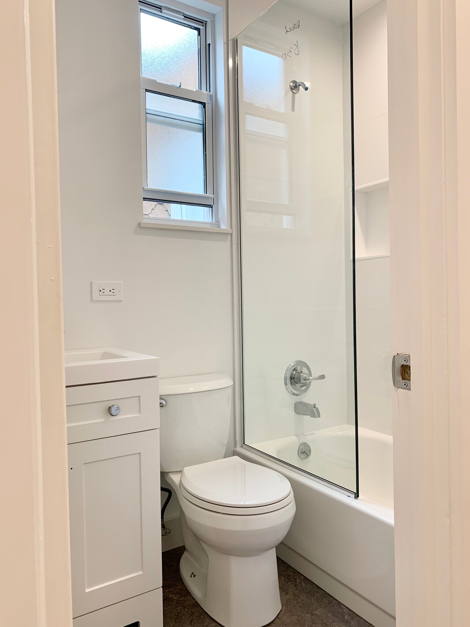 Bathroom - 1682 George St