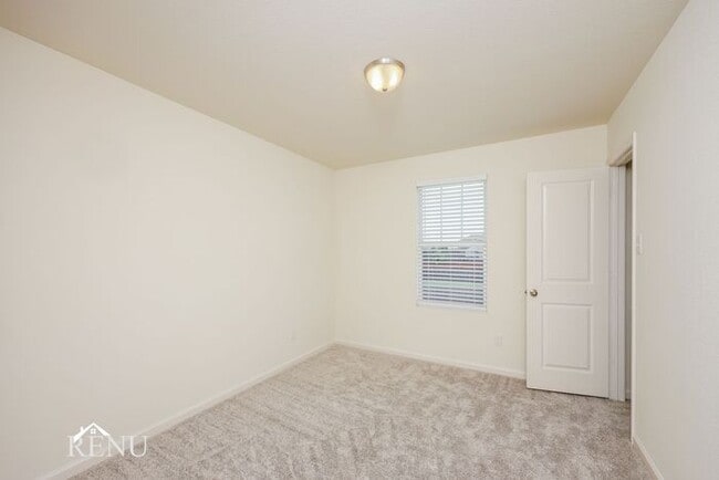 Building Photo - 6602 Charleston Dr