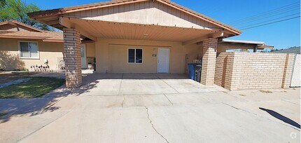 Building Photo - Beautifully 3-bedroom, 1-bathroom apartment